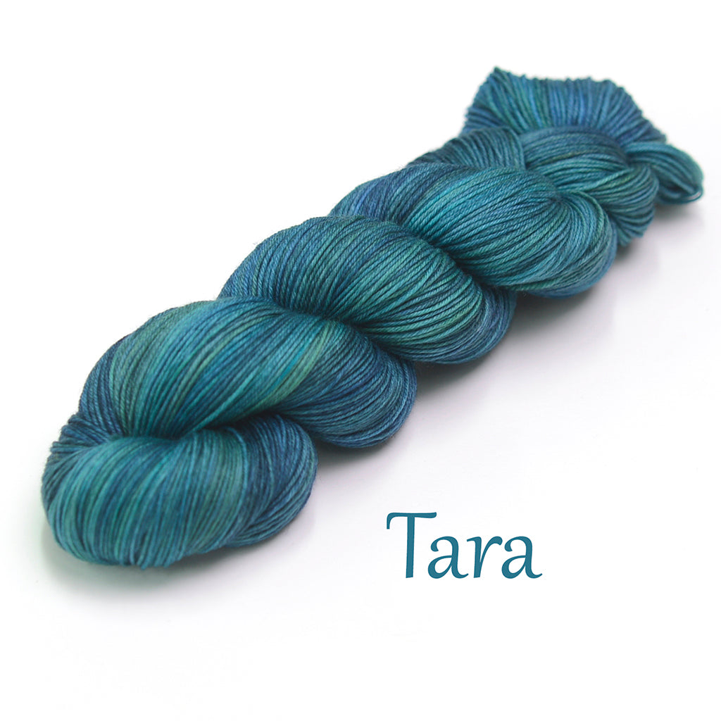 10ply/Worsted weight Superwash Merino 100g skein, 166m.